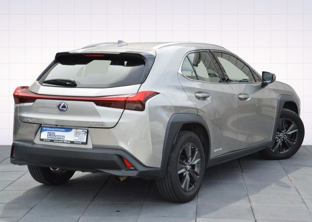 Lexus UX 250h 131 kW image number 8