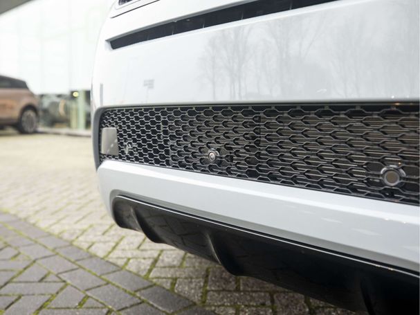 Land Rover Range Rover Evoque P300e 227 kW image number 26