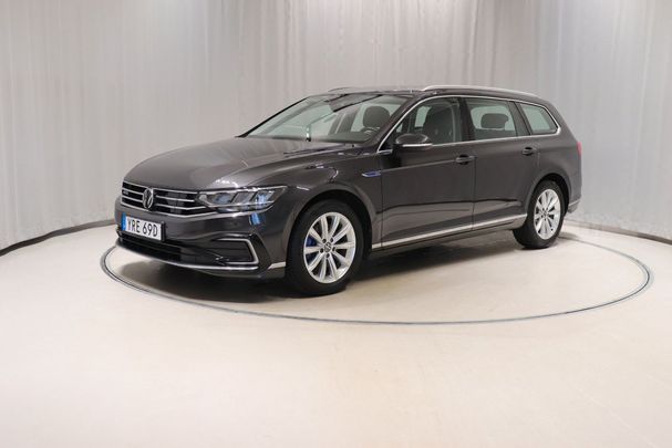 Volkswagen Passat GTE DSG 160 kW image number 1