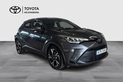 Car image 2