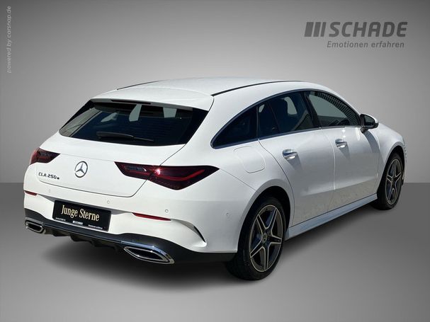 Mercedes-Benz CLA 250 Shooting Brake e 160 kW image number 2