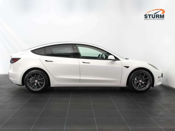 Tesla Model 3 Long Range AWD 258 kW image number 3