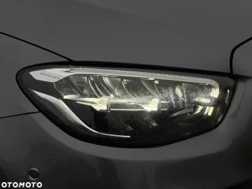 Car image 38