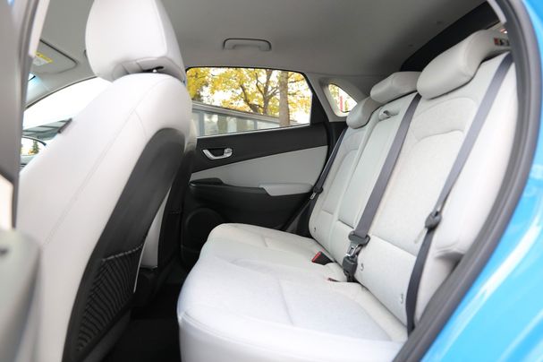 Hyundai Kona Elektro 100 kW image number 24