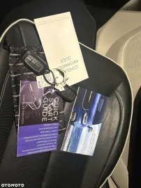 Car image 37