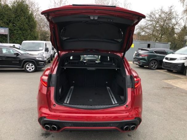 Alfa Romeo Stelvio V6 2.9 Bi-Turbo Quadrifoglio 375 kW image number 21