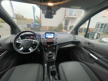 Car image 28