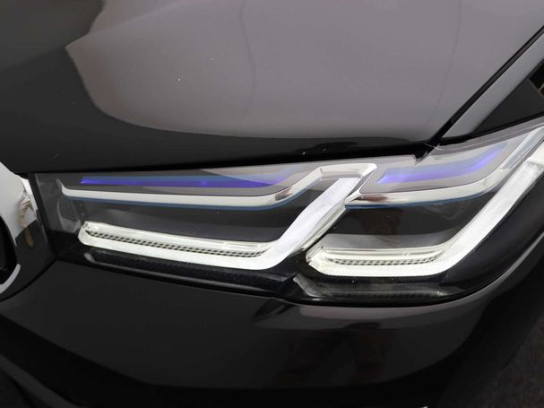 BMW 530i Touring Luxury Line 185 kW image number 6