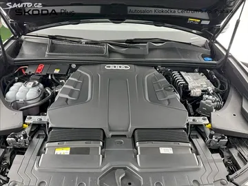 Car image 35