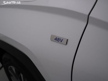 Car image 33