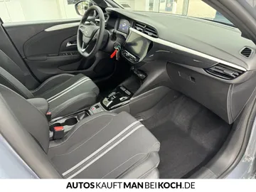 Car image 32