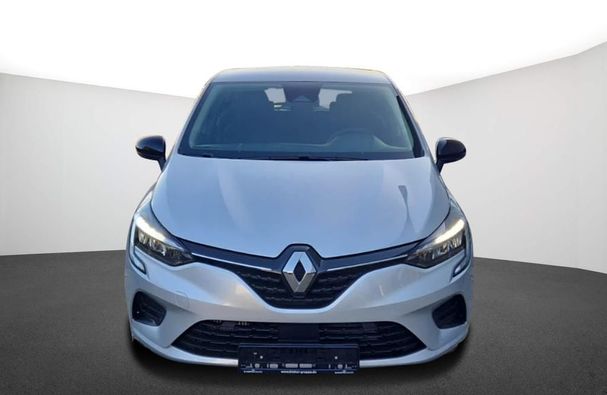 Renault Clio TCe 90 66 kW image number 2