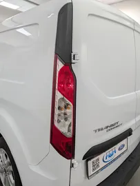 Car image 33