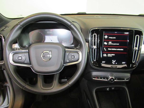 Volvo XC40 1.5 T2 95 kW image number 15