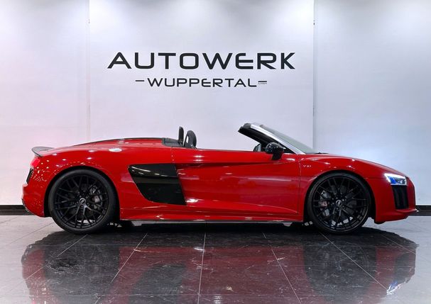 Audi R8 quattro 449 kW image number 2