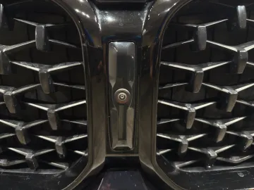Car image 31