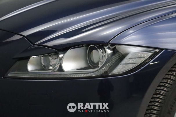 Jaguar XF AWD Sportbrake Pure 132 kW image number 4