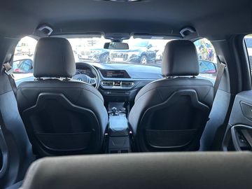 Car image 31