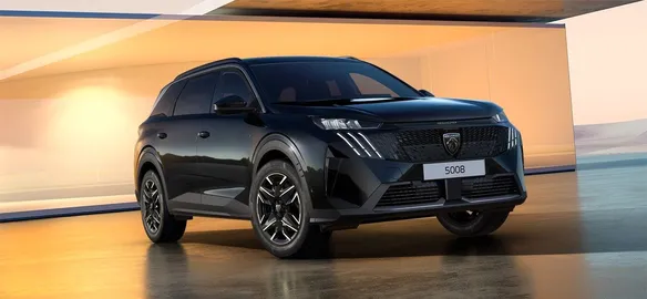 Car image 3