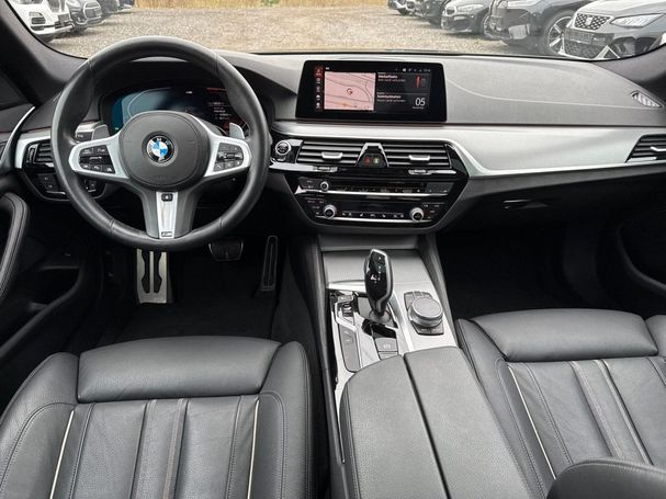 BMW 540i 250 kW image number 10