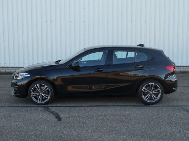 BMW 118i Sport Line 104 kW image number 31