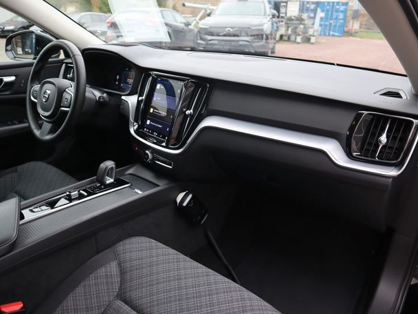 Volvo V60 B4 145 kW image number 7