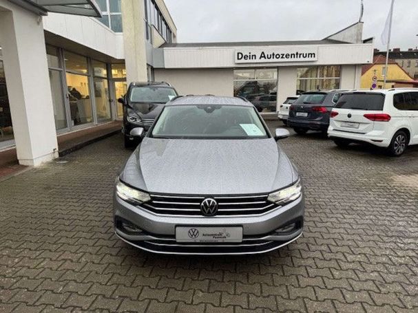 Volkswagen Passat Variant 1.5 TSI Business DSG 110 kW image number 4