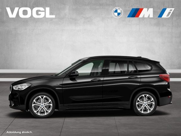 BMW X1 xDrive20i 141 kW image number 3