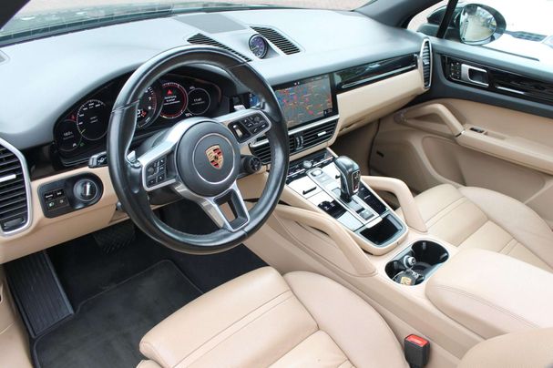 Porsche Cayenne E-Hybrid 350 kW image number 14