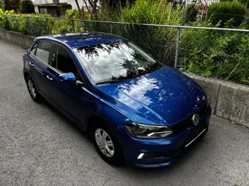 Car image 27