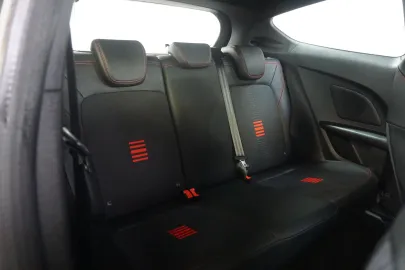 Car image 34