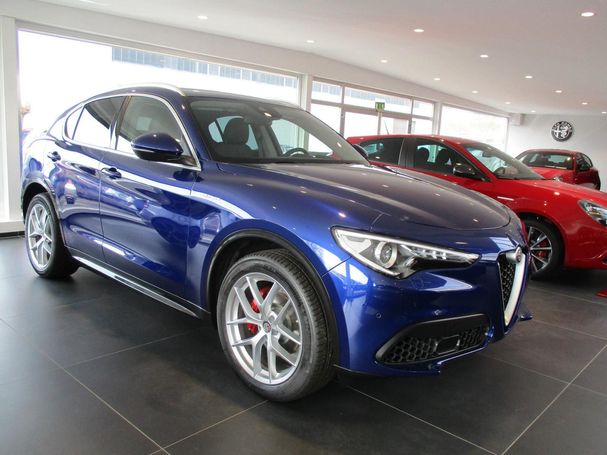 Alfa Romeo Stelvio 2.0 Turbo 16V AT8-Q4 Lusso 206 kW image number 1