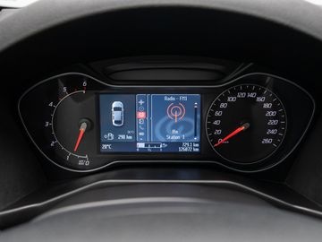 Car image 29