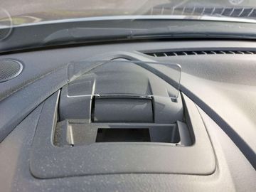 Car image 37