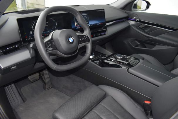 BMW 520d xDrive 145 kW image number 6