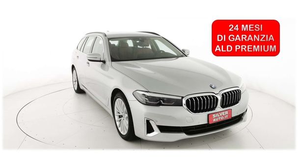 BMW 530i Touring xDrive 185 kW image number 2