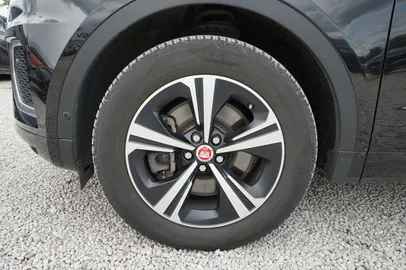 Car image 30