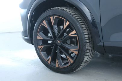 Car image 29
