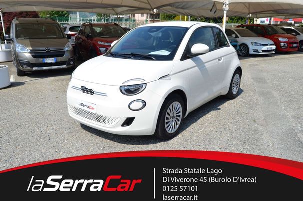 Fiat 500 e Action 70 kW image number 1