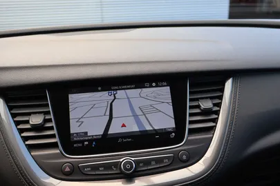 Car image 29