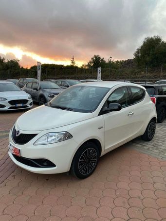 Lancia Ypsilon 51 kW image number 1