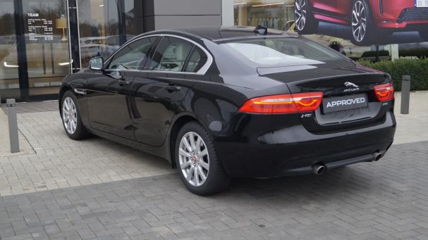 Jaguar XE 147 kW image number 9