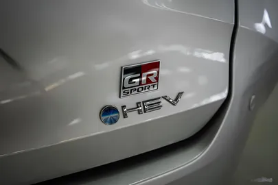 Car image 21