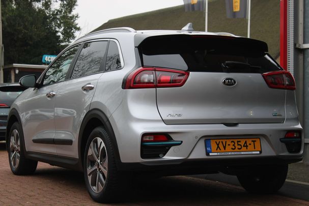 Kia Niro e 64 kWh 150 kW image number 4