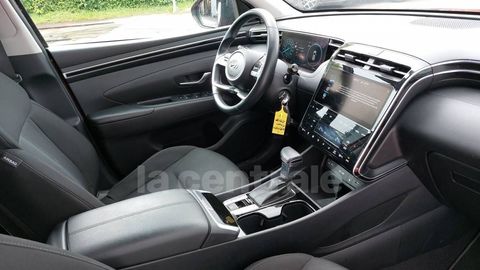 Car image 21