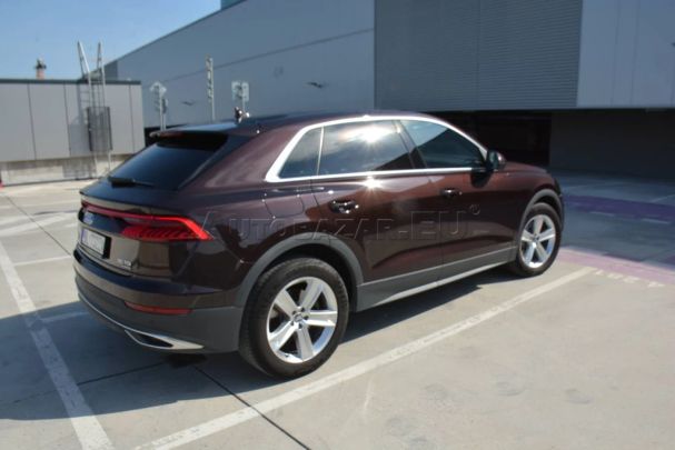 Audi Q8 50 TDI quattro 210 kW image number 13