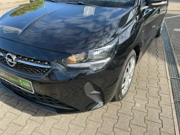 Car image 30