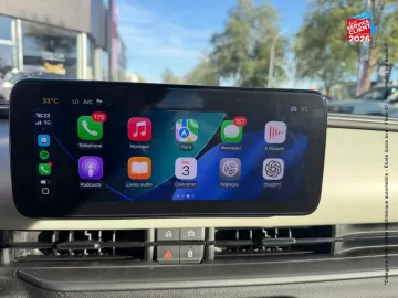 Car image 20