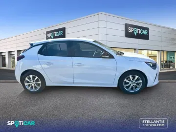 Car image 3