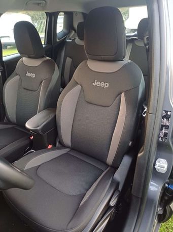 Jeep Renegade 96 kW image number 9